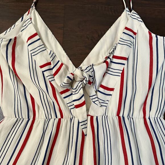 Tularosa Amelia red, white & blue striped sleeveless romper size M NWT - Picture 5 of 14